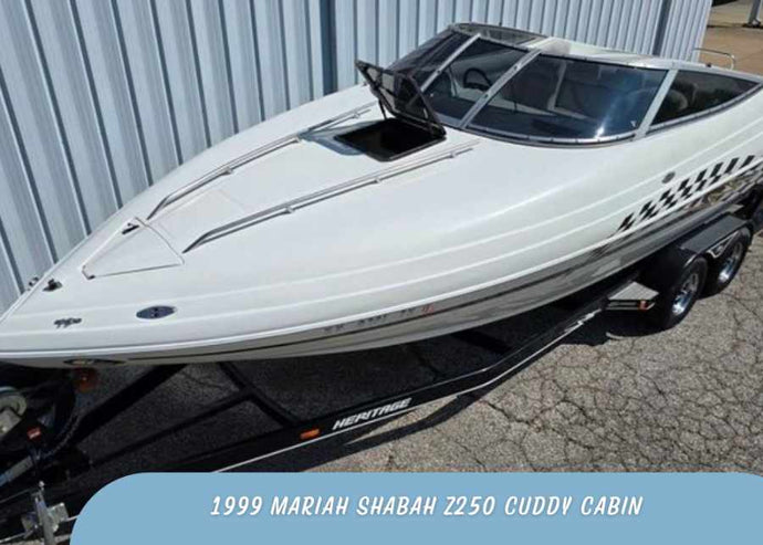 1999 Mariah Shabah Z250 Cuddy Cabin